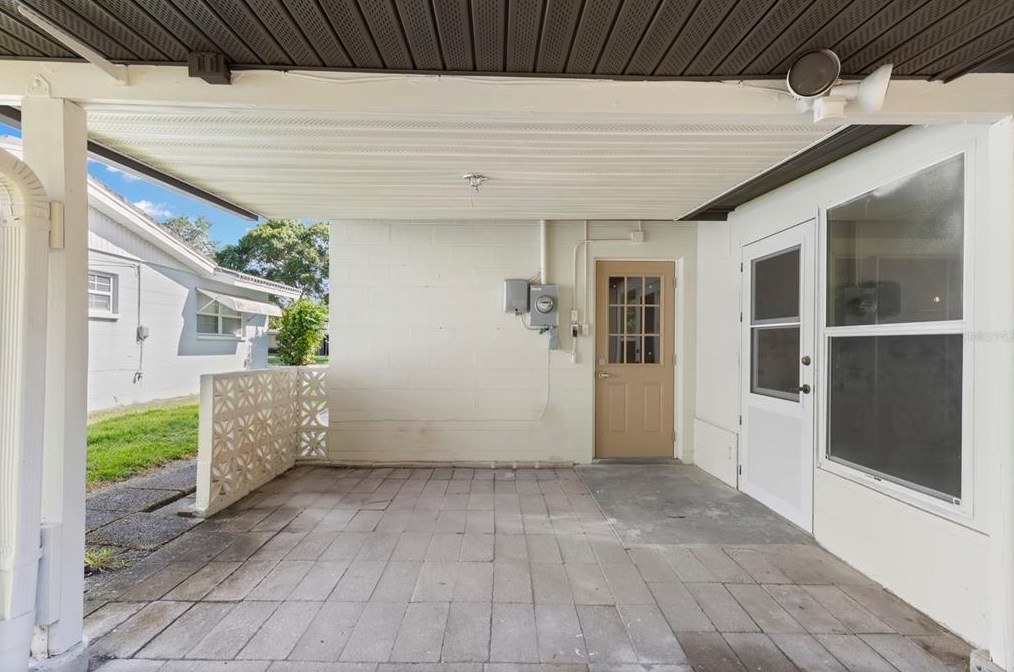 11500 70 Ter, Largo FL  33772-5811 exterior