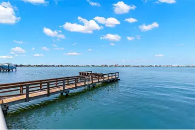 7940 Garden Drive N, Saint Petersburg, FL 33710 - Photo 17