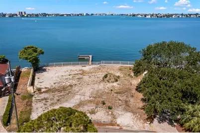 7940 Garden Drive N, Saint Petersburg, FL 33710 - Photo 7