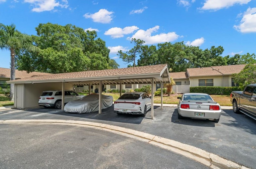 80 Tads Trl, Oldsmar FL 34677-2320 exterior