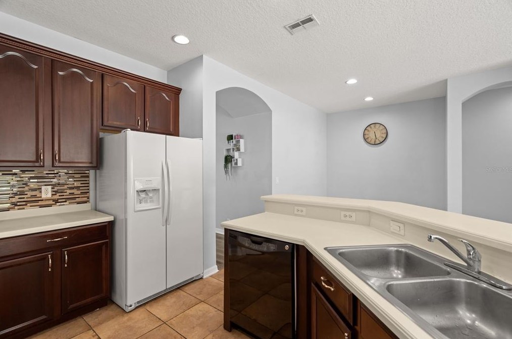 9332 Beaufort Ct, New Port Richey FL  34654-4422 exterior
