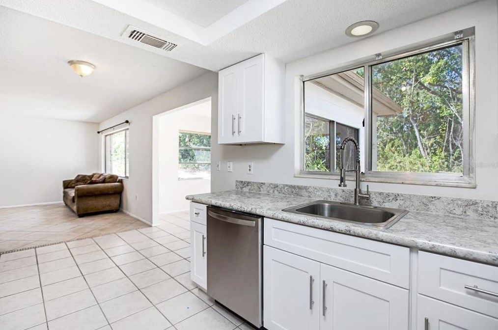 4438 Sail Dr, New Port Richey FL  34652-5800 exterior