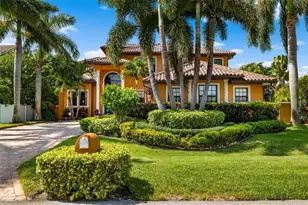 620 Ponce De Leon Dr, Tierra Verde, FL 33715 - Photo 1