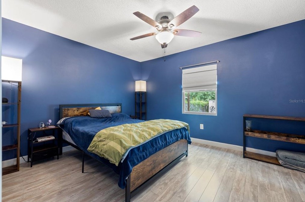 3306 18th Ave, Saint Petersburg FL  33712-2904 exterior