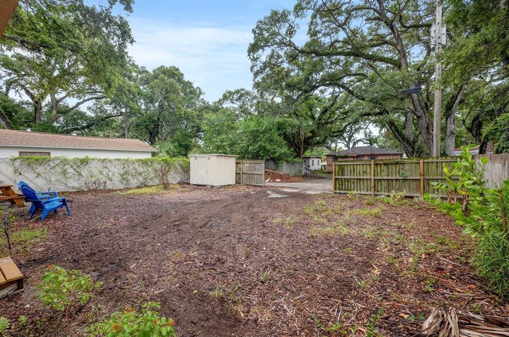 3306 18th Ave, Saint Petersburg FL  33712-2904 exterior