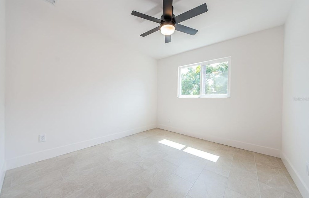 1787 45th St, Saint Petersburg FL  33713-4636 exterior