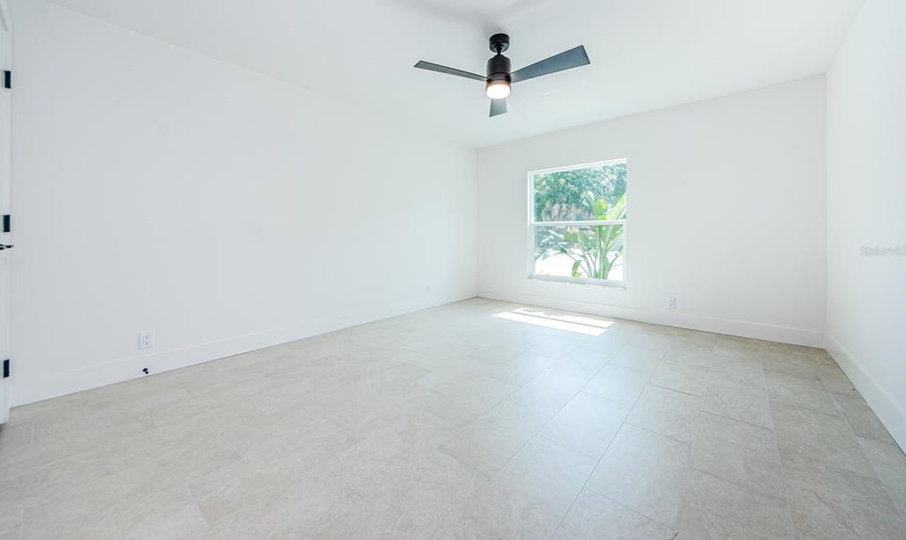 1787 45th St, Saint Petersburg FL  33713-4636 exterior