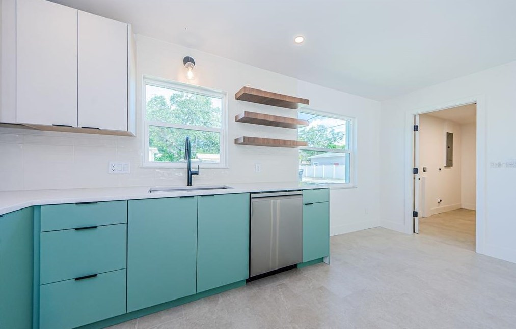 1787 45th St, Saint Petersburg FL  33713-4636 exterior