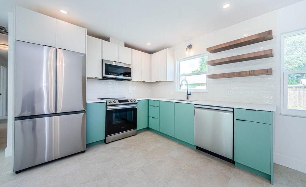 1787 45th St, Saint Petersburg FL  33713-4636 exterior