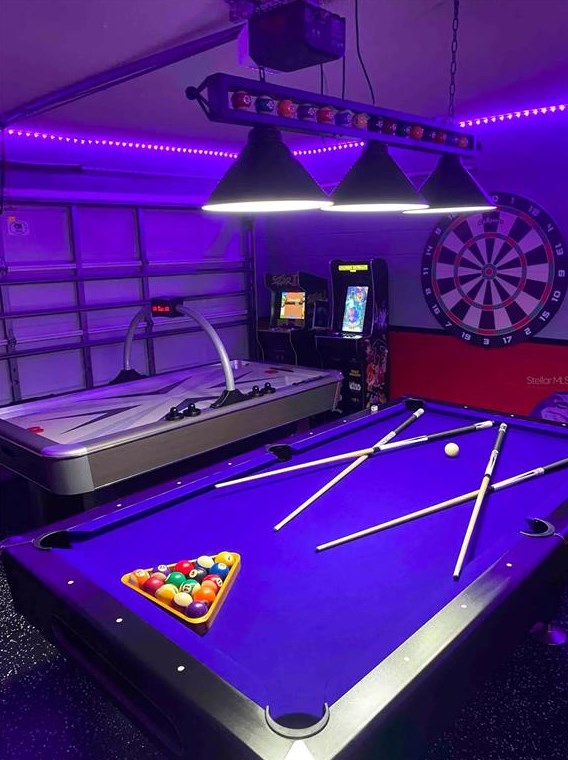 8665 Wellington Loop, Kissimmee FL  34747-1626 exterior