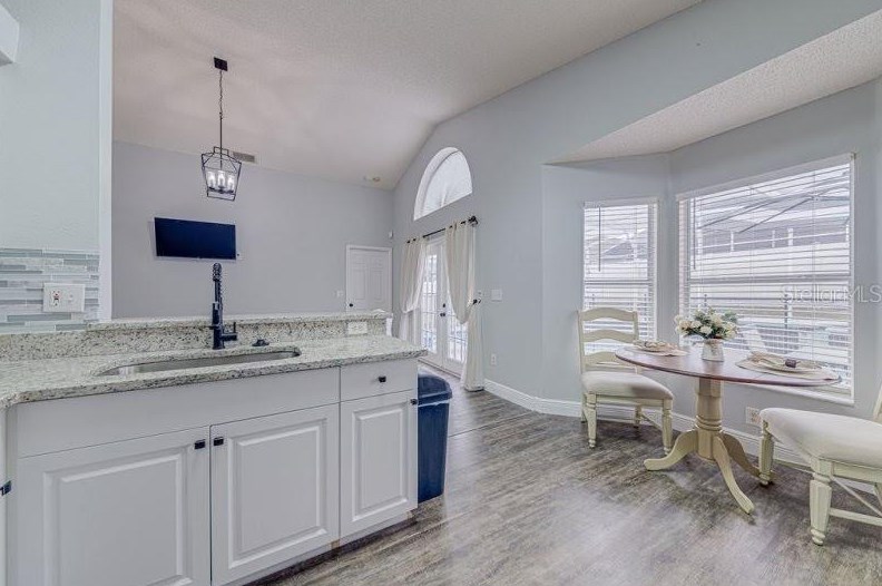 8665 Wellington Loop, Kissimmee FL  34747-1626 exterior