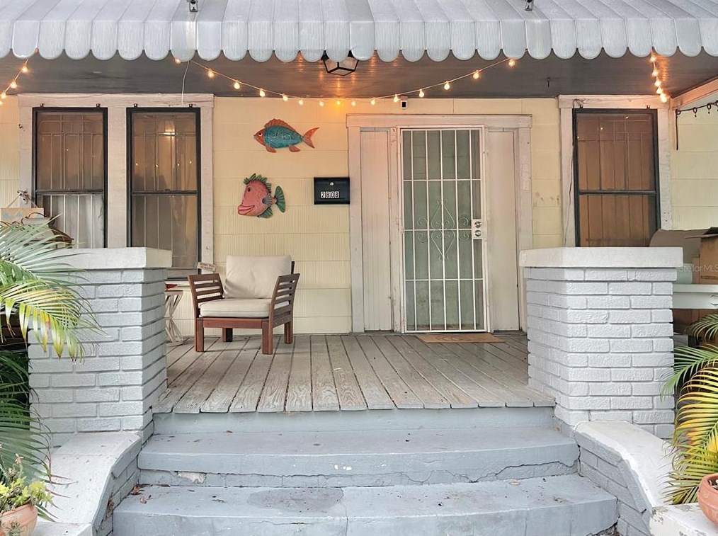 2808 Mitchell Ave, Tampa FL exterior