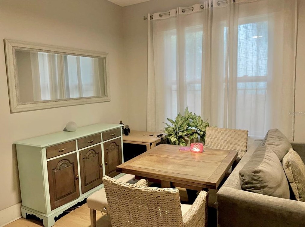 2808 Mitchell Ave, Tampa FL exterior