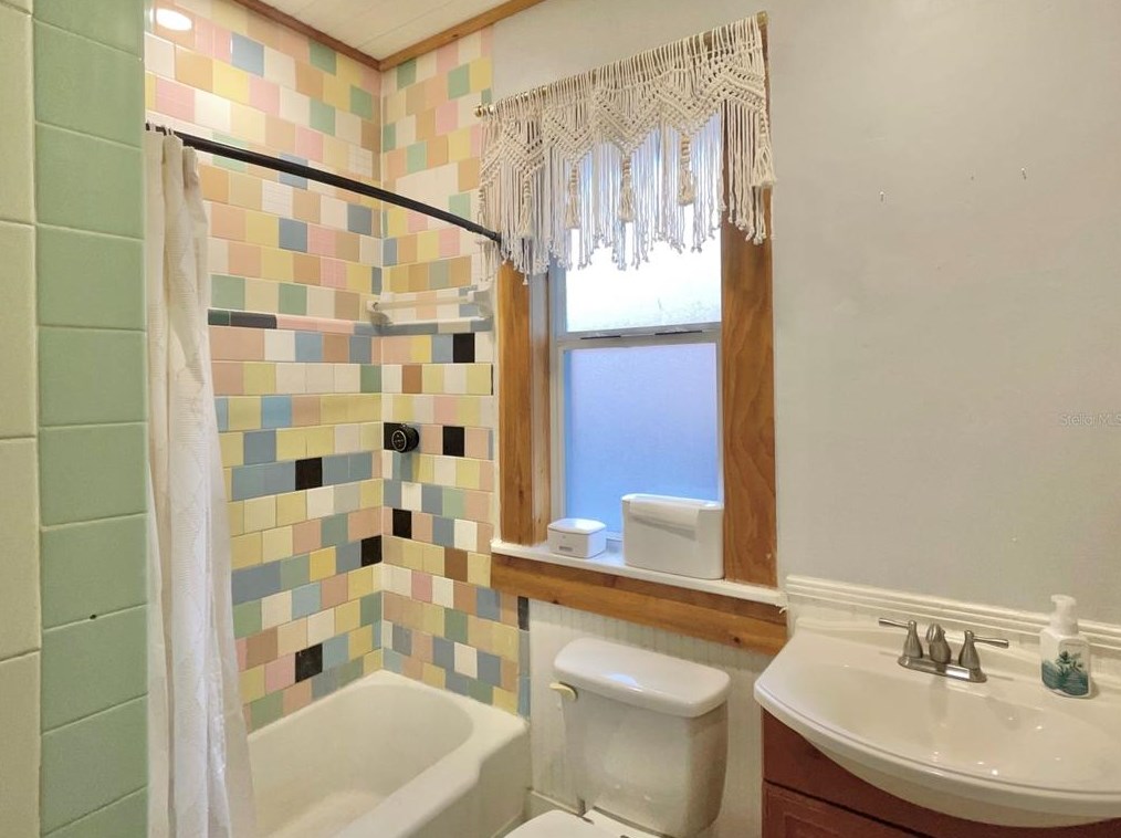 2808 Mitchell Ave, Tampa FL exterior