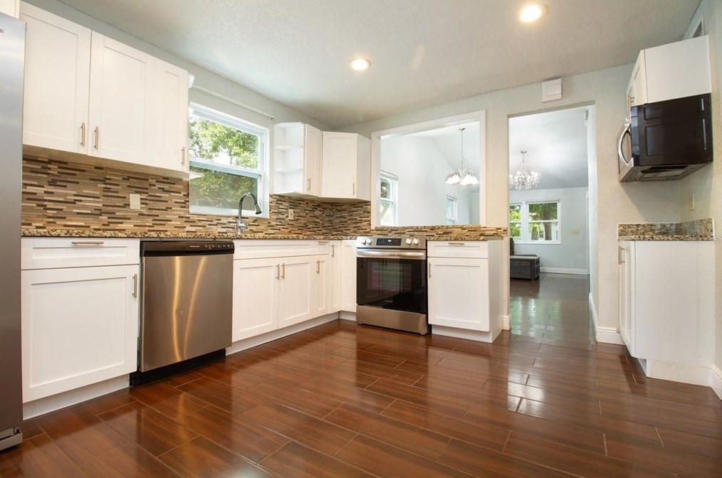 4748 22nd Ave, Saint Petersburg FL  33711-2926 exterior