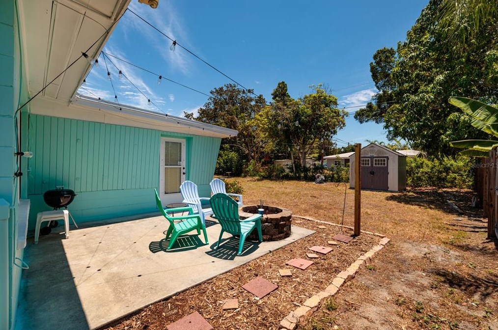 2482 67th Ave, Saint Petersburg FL  33712-5613 exterior