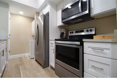 440 S Gulfview Boulevard #1002, Clearwater Beach, FL 33767 - Photo 11