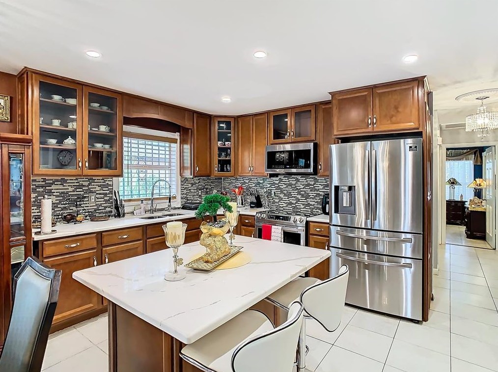 6703 22nd St, Tampa FL  33610-1338 exterior