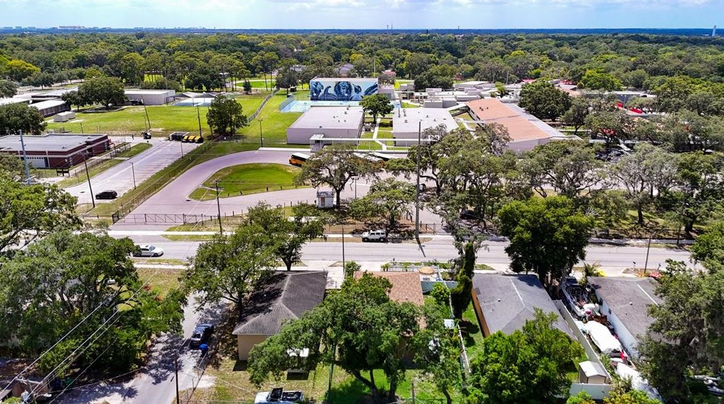 6703 22nd St, Tampa FL  33610-1338 exterior