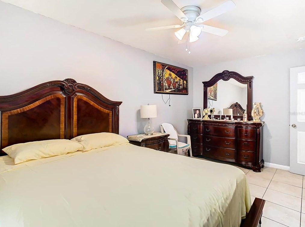 6703 22nd St, Tampa FL  33610-1338 exterior