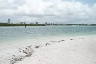 845 S Gulfview Blvd, Clearwater Beach, FL 33767 - Photo 21
