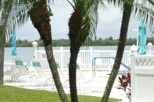 845 S Gulfview Blvd, Clearwater Beach, FL 33767 - Photo 11