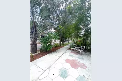 421 10th Avenue N, Saint Petersburg, FL 33701 - Photo 5