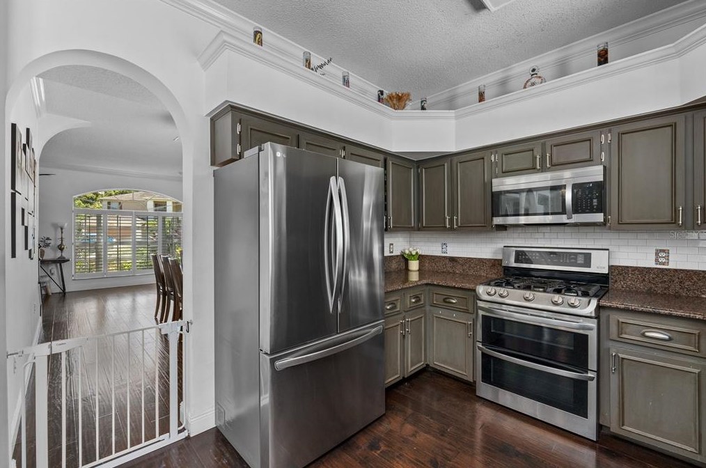 15652 Eastbourn Dr, Odessa FL  33556-2851 exterior