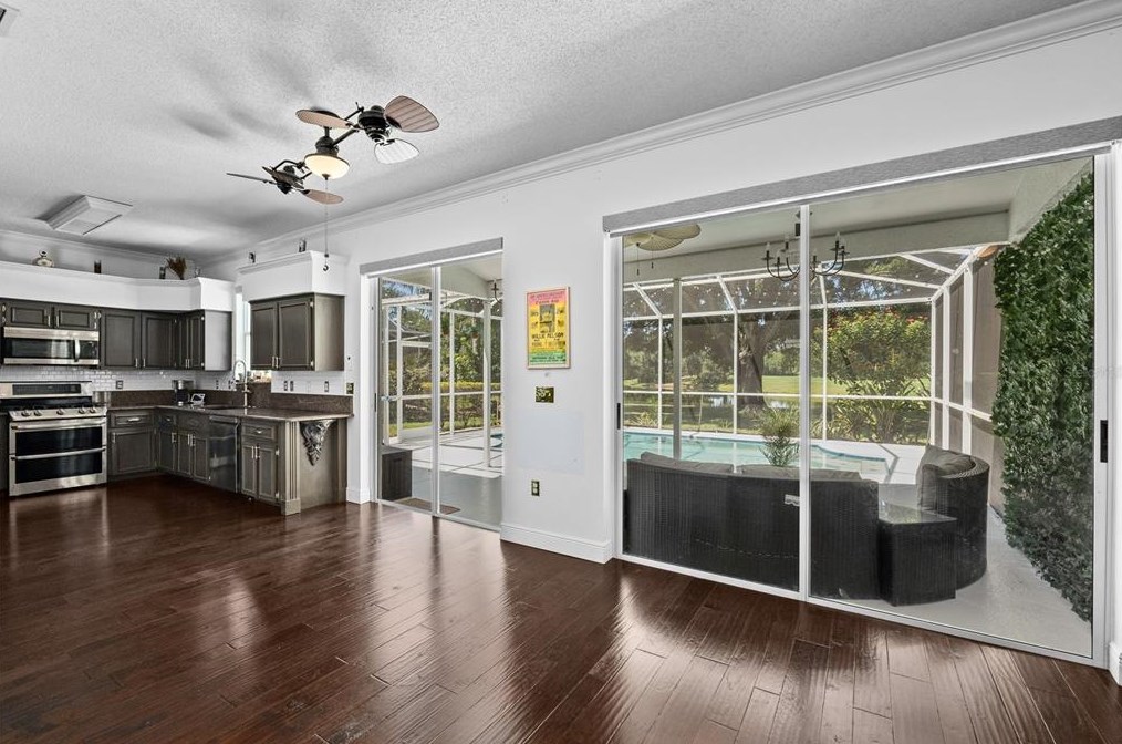 15652 Eastbourn Dr, Odessa FL  33556-2851 exterior