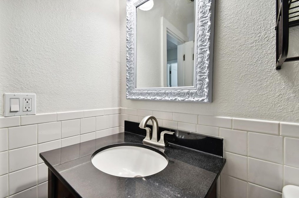 4320 3 Ave, Saint Petersburg FL  33711-1129 exterior