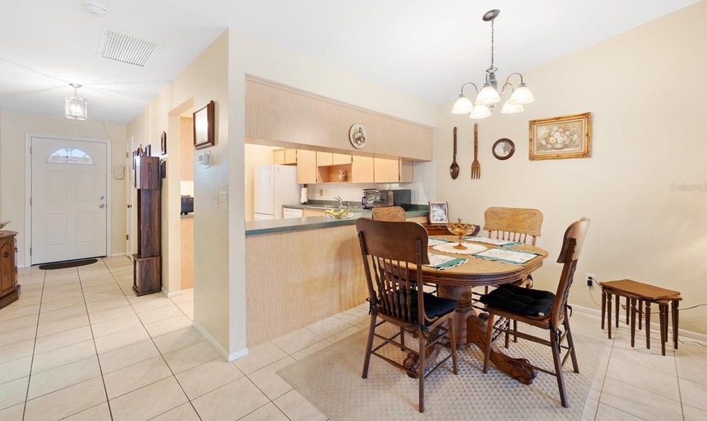 7931 Radcliffe Cir, Port Richey FL 34668-5936 exterior