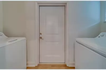 1950 Lillian Avenue, Tarpon Springs, FL 34689 - Photo 35