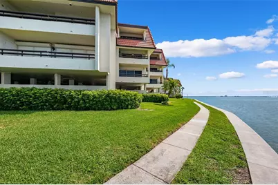 138 1st Street E #302, Saint Petersburg, FL 33715 - Photo 35