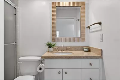 138 1st Street E #302, Saint Petersburg, FL 33715 - Photo 17