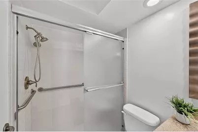 138 1st Street E #302, Saint Petersburg, FL 33715 - Photo 31