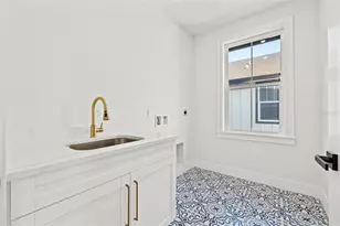 135 48th Ave, Saint Petersburg, FL 33703 - Photo 29