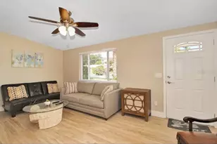514 Ulelah Ave, Palm Harbor, FL 34683 - Photo 3