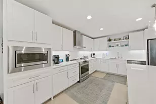 920 N Osceola Ave, Clearwater, FL 33755 - Photo 5