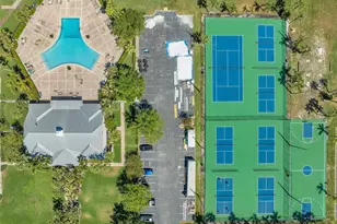 5257 Beach Dr SE, Saint Petersburg, FL 33705 - Photo 45