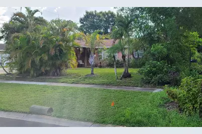 8665 Mockingbird Lane, Seminole, FL 33777 - Photo 25