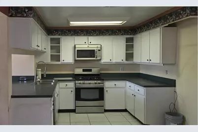 8665 Mockingbird Lane, Seminole, FL 33777 - Photo 3