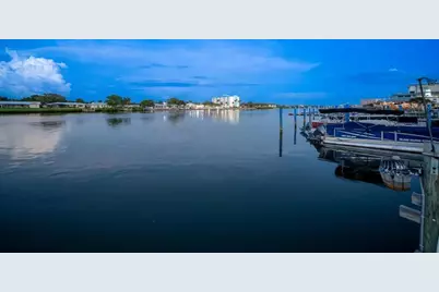 20051 Gulf Boulevard, Indian Shores, FL 33785 - Photo 17