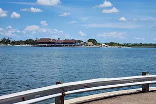 2506 N Rocky Point Dr, Tampa, FL 33607 - Photo 27