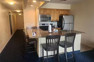 2506 N Rocky Point Dr, Tampa, FL 33607 - Photo 13