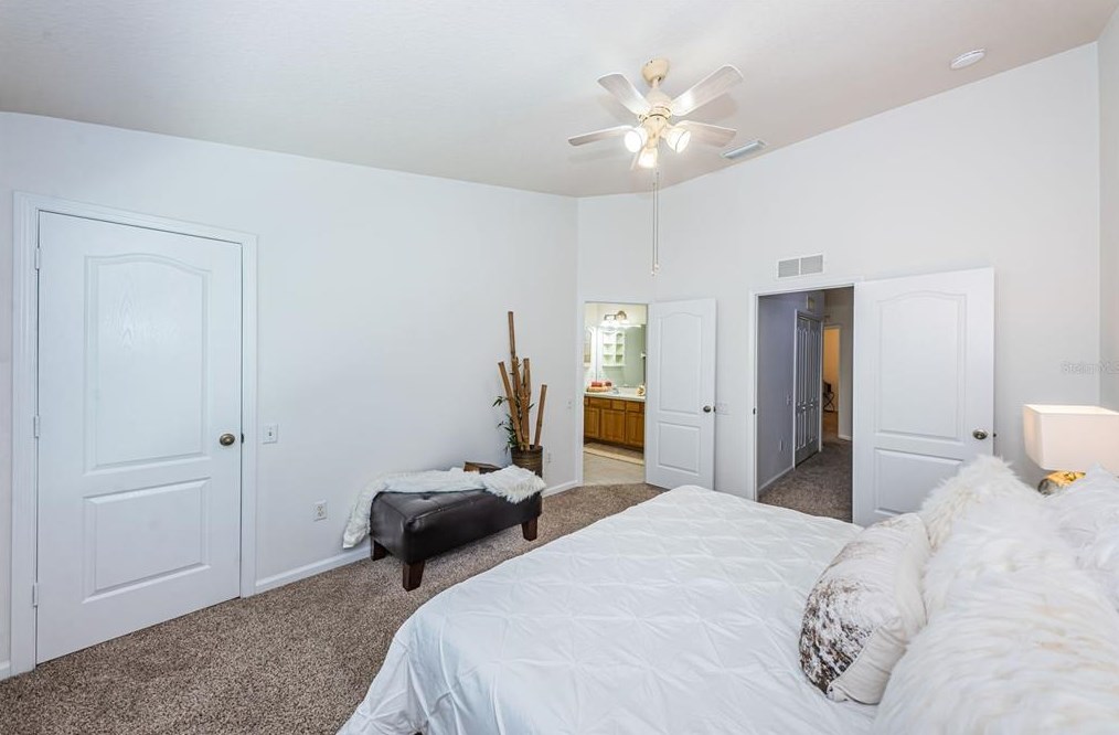 26549 Castleview Way, Zephyrhills FL 33544-4738 exterior