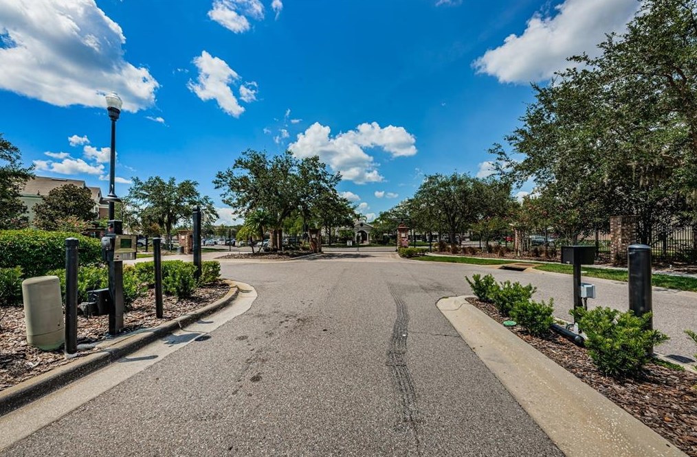 26549 Castleview Way, Zephyrhills FL 33544-4738 exterior