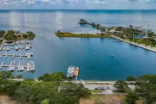 777 3rd Ave N, Saint Petersburg, FL 33701 - Photo 57