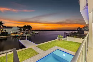 2121 Bayou Grande Blvd NE, Saint Petersburg, FL 33703 - Photo 1