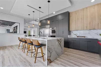 2121 Bayou Grande Boulevard NE, Saint Petersburg, FL 33703 - Photo 11