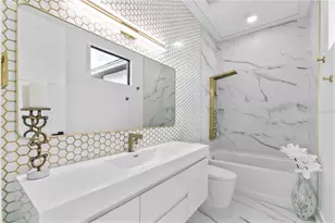 2121 Bayou Grande Blvd NE, Saint Petersburg, FL 33703 - Photo 49